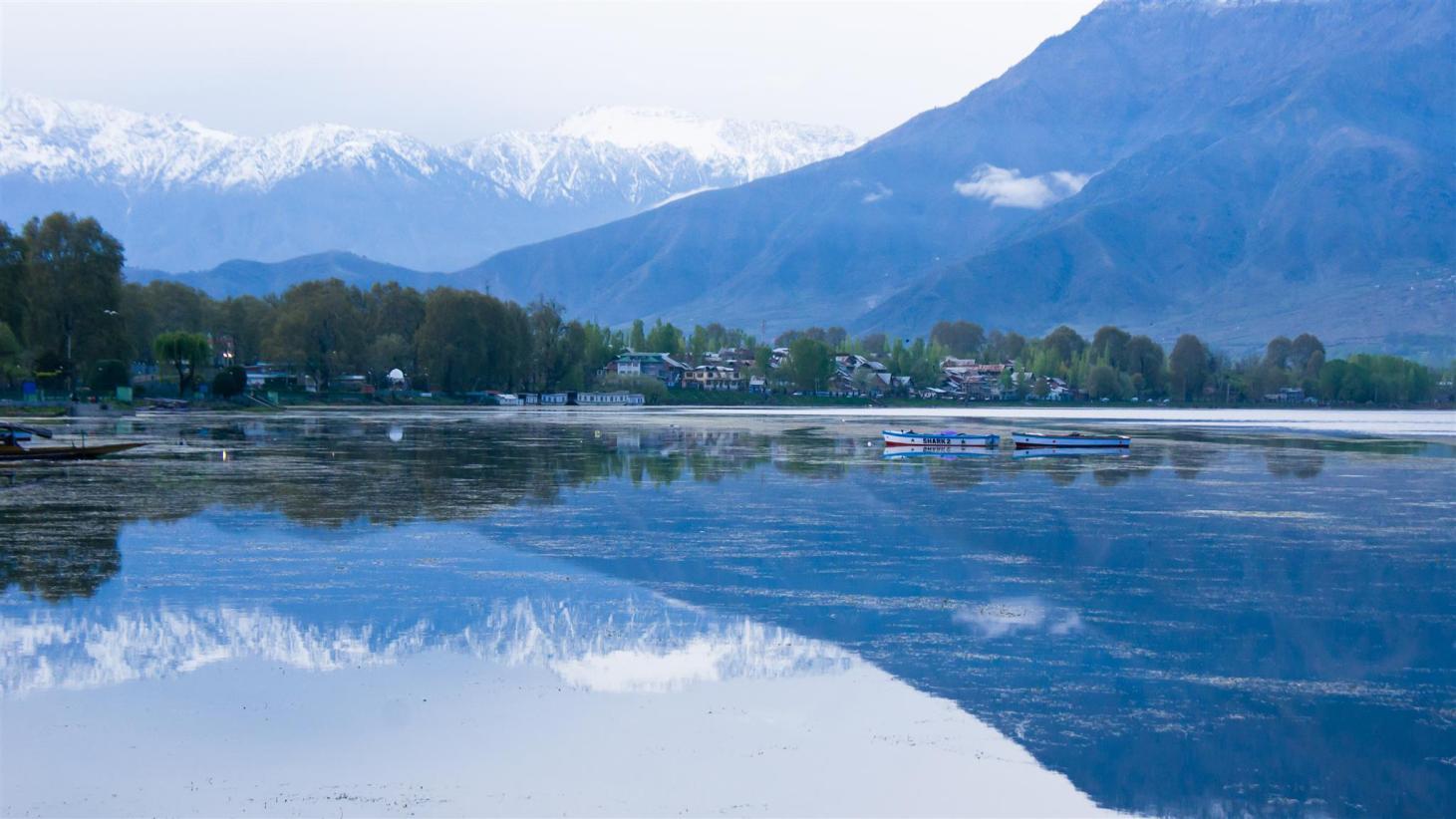 Jannat-E-Kashmir Honeymoon Package